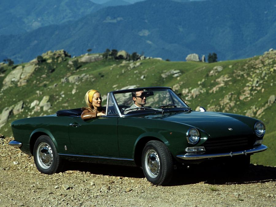  Fiat 124 Sport Spider 1966 года  (фото 1 из 7)